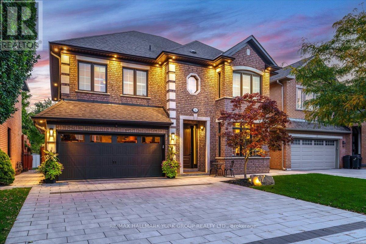 16 WOODLAND TRAIL COURT, Vaughan, Ontario