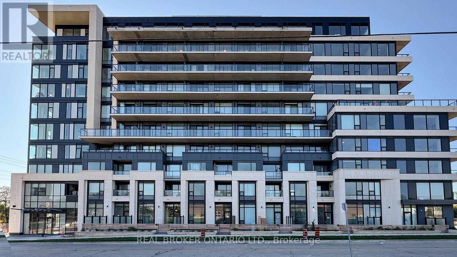 436 - 8188 Yonge Street, Vaughan, Ontario  L4J 1W5 - Photo 5 - N12448573