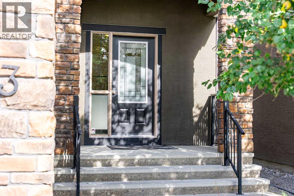 73 Quarry Way Se, Calgary, Alberta  T2C 5E5 - Photo 3 - A2261227