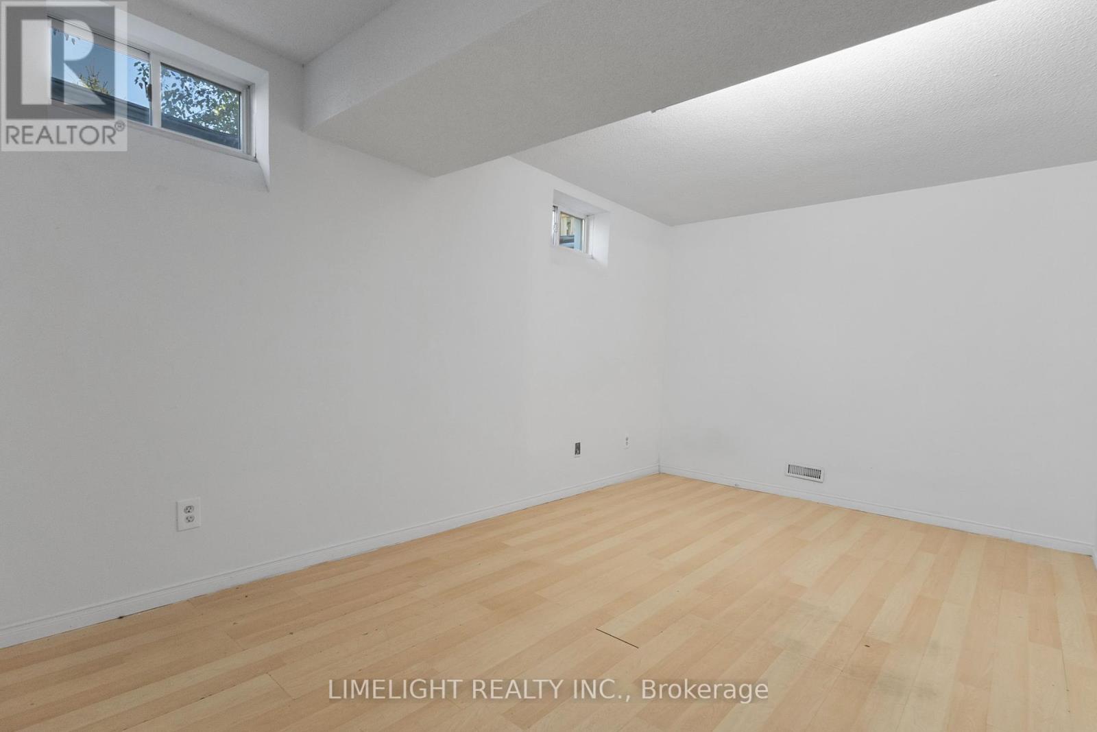 992 Prosperity Court, London East, Ontario  N5V 5C7 - Photo 26 - X12448598