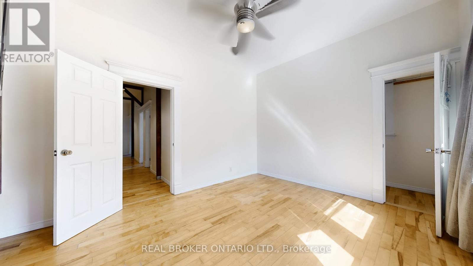 Upper - 1016 Bloor Street W, Toronto, Ontario  M6H 1M2 - Photo 19 - W12448572