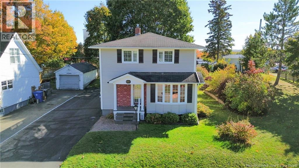 131 Cambridge Street, Woodstock, New Brunswick  E7M 1E1 - Photo 1 - NB128010