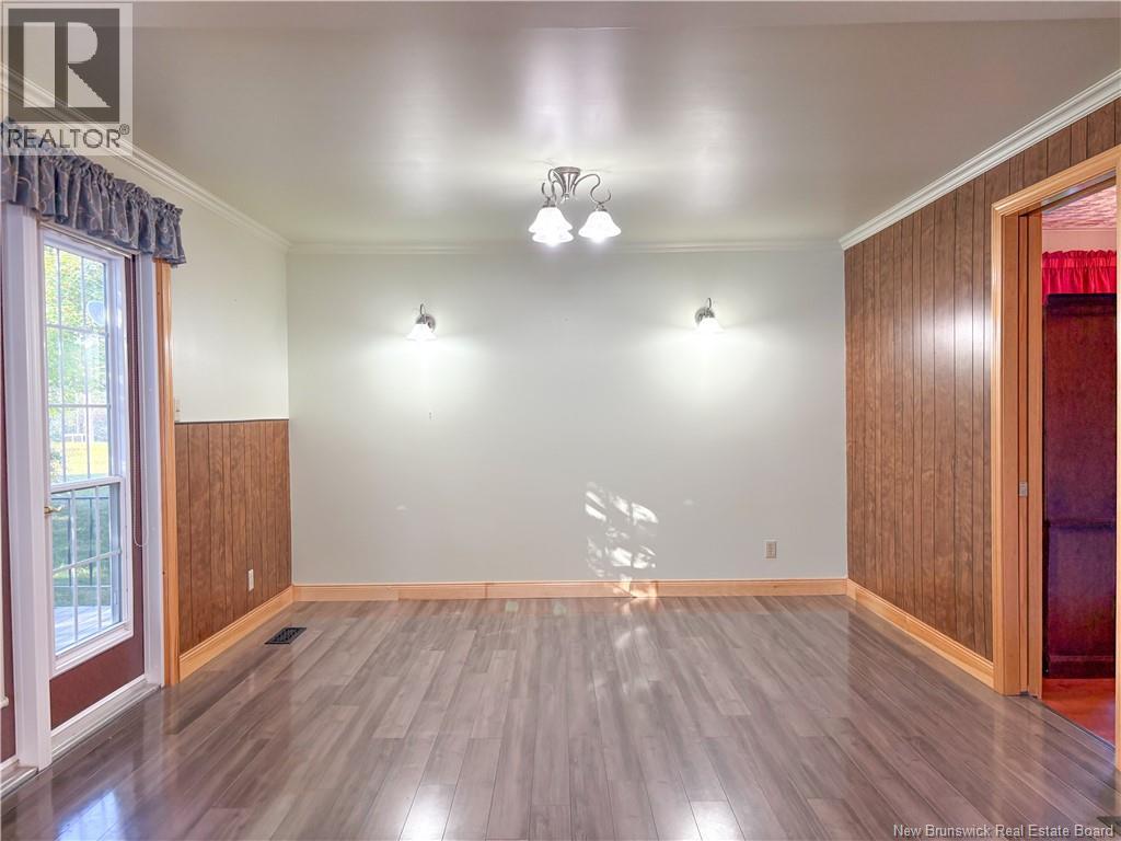 131 Cambridge Street, Woodstock, New Brunswick  E7M 1E1 - Photo 13 - NB128010