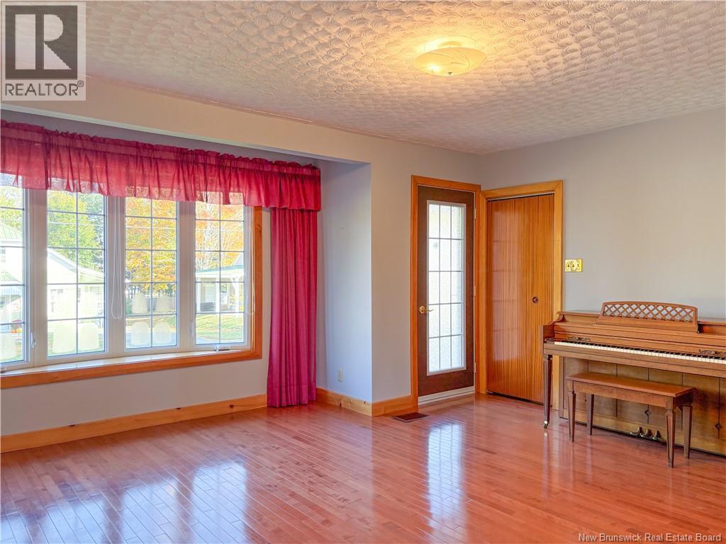 131 Cambridge Street, Woodstock, New Brunswick  E7M 1E1 - Photo 18 - NB128010