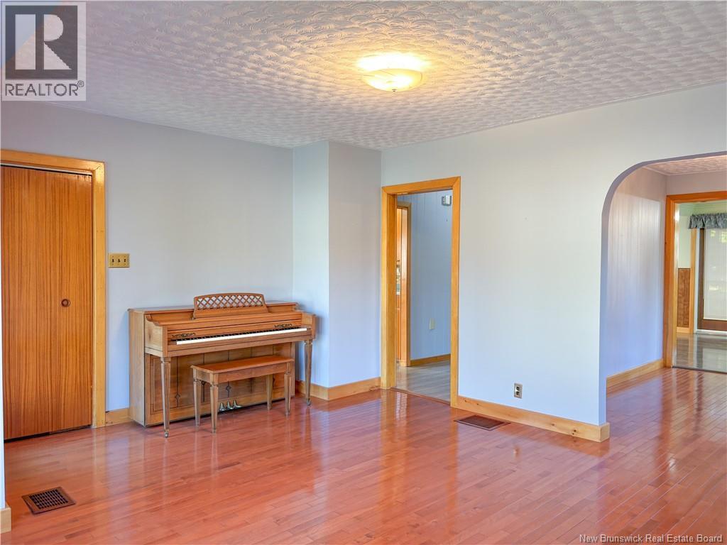 131 Cambridge Street, Woodstock, New Brunswick  E7M 1E1 - Photo 19 - NB128010