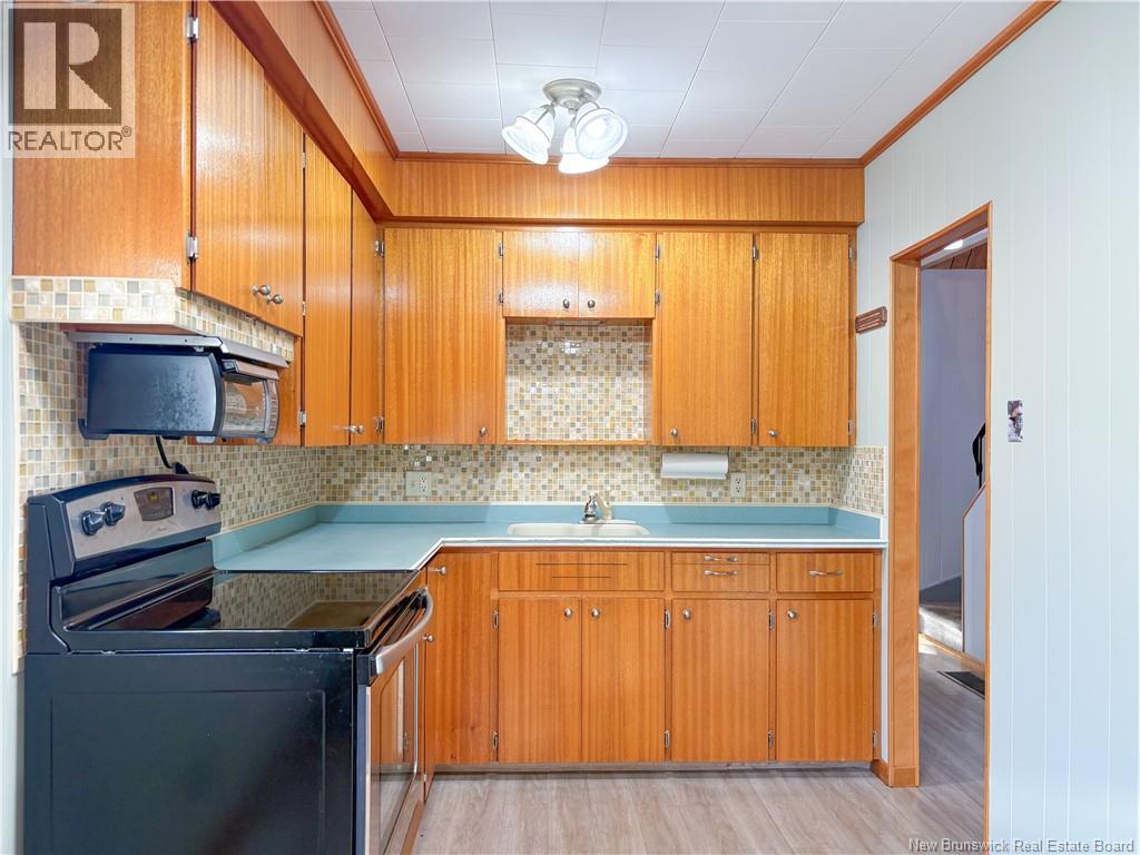 131 Cambridge Street, Woodstock, New Brunswick  E7M 1E1 - Photo 22 - NB128010