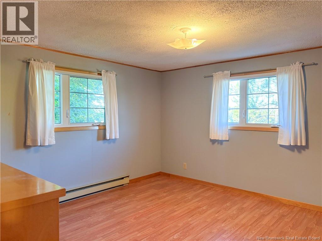 131 Cambridge Street, Woodstock, New Brunswick  E7M 1E1 - Photo 32 - NB128010