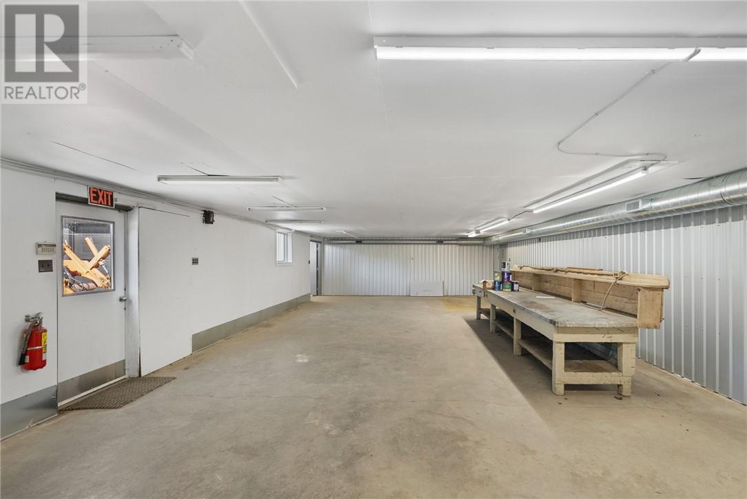 2200 Valleyview Road, Val Caron, Ontario P3N 1L1 - Photo 27 - 2125100