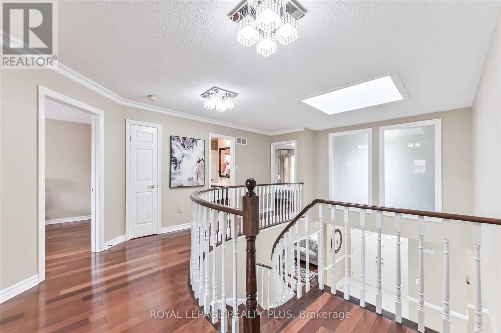 Main - 101 Valleymede Drive, Richmond Hill, Ontario  L4B 1T6 - Photo 4 - N12448589