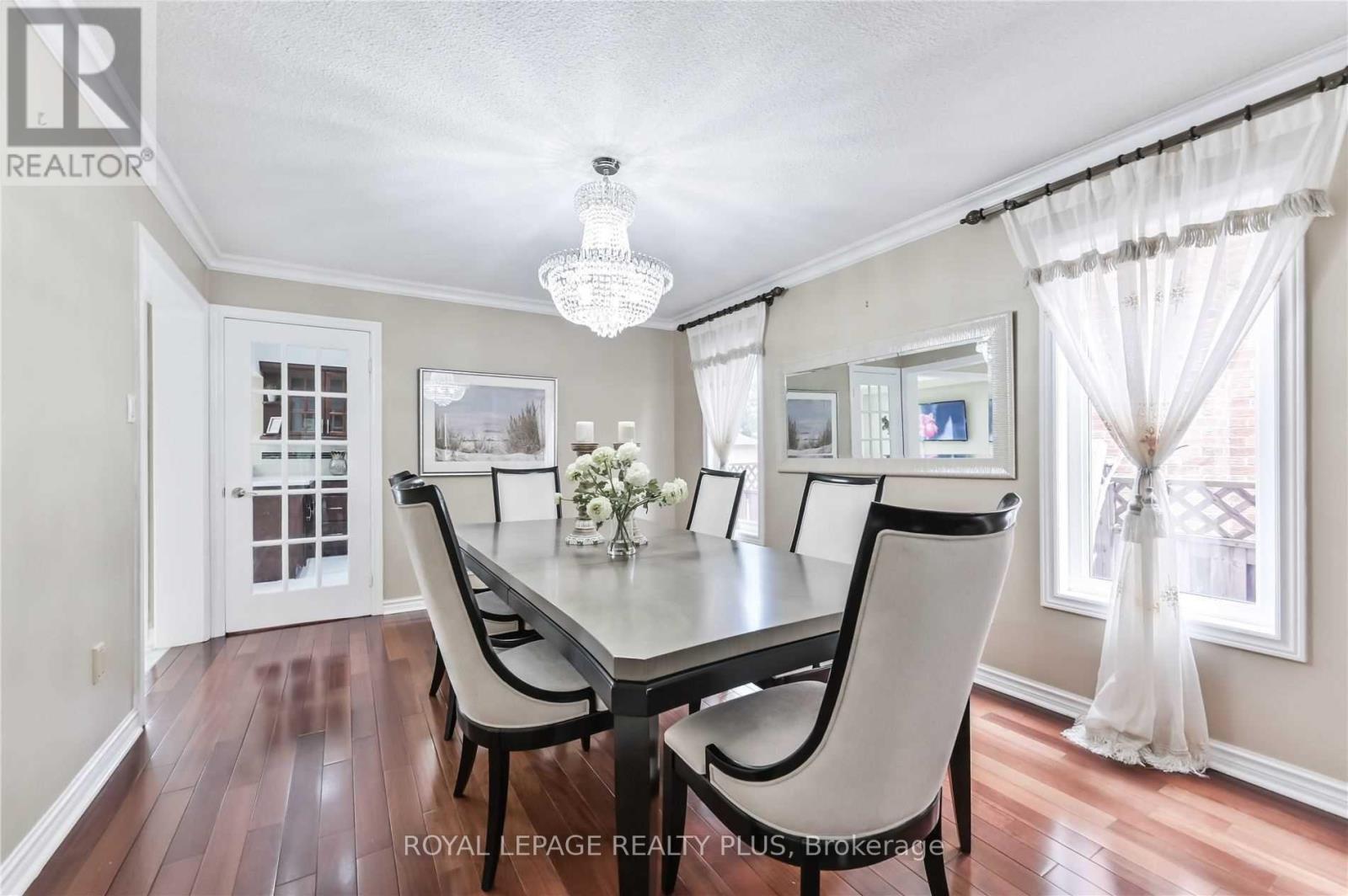 Main - 101 Valleymede Drive, Richmond Hill, Ontario  L4B 1T6 - Photo 7 - N12448589