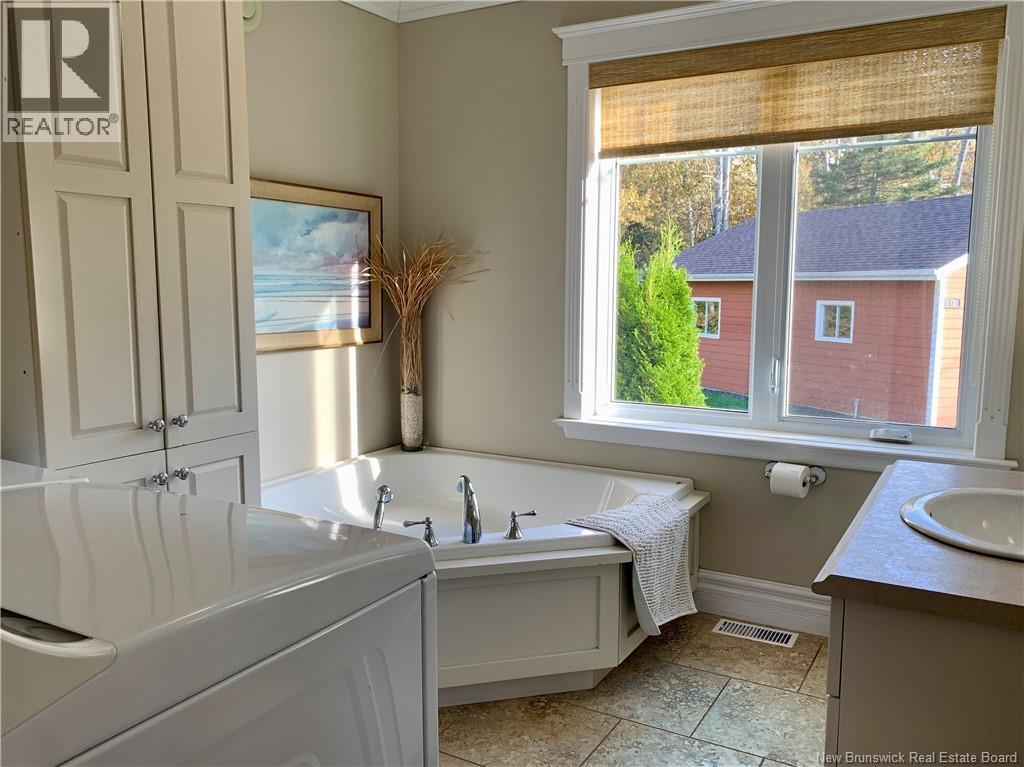 42 Riverview, Charlo, New Brunswick  E8E 2R5 - Photo 18 - NB128061