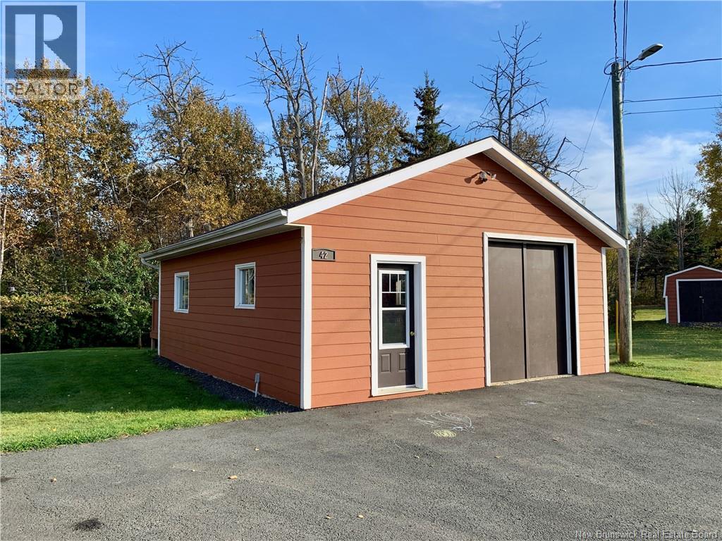 42 Riverview, Charlo, New Brunswick  E8E 2R5 - Photo 32 - NB128061