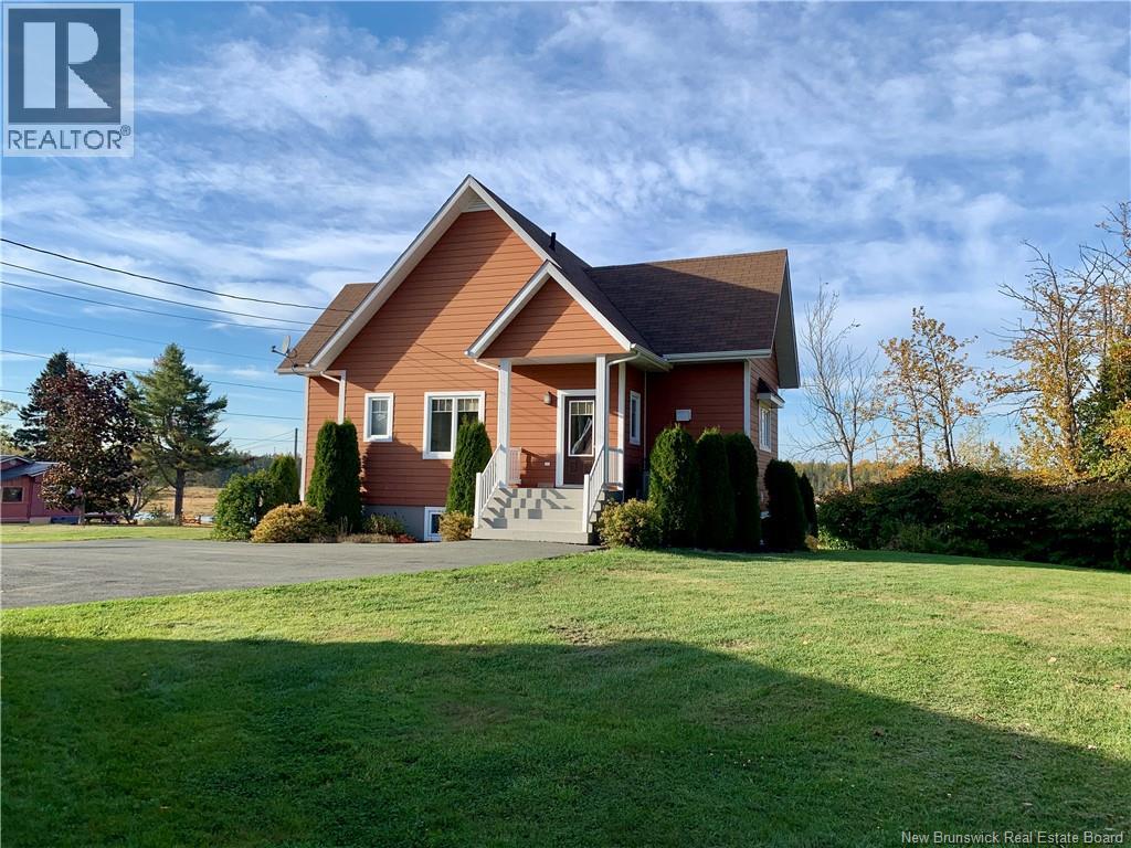 42 Riverview, Charlo, New Brunswick  E8E 2R5 - Photo 5 - NB128061