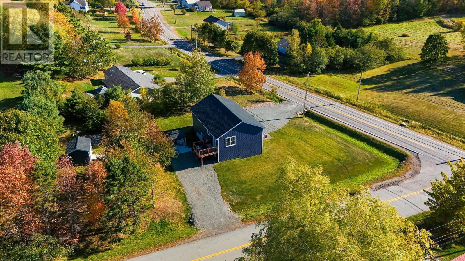 13691 Highway 1, Hants Border, Nova Scotia  B0P 1P0 - Photo 34 - 202525273