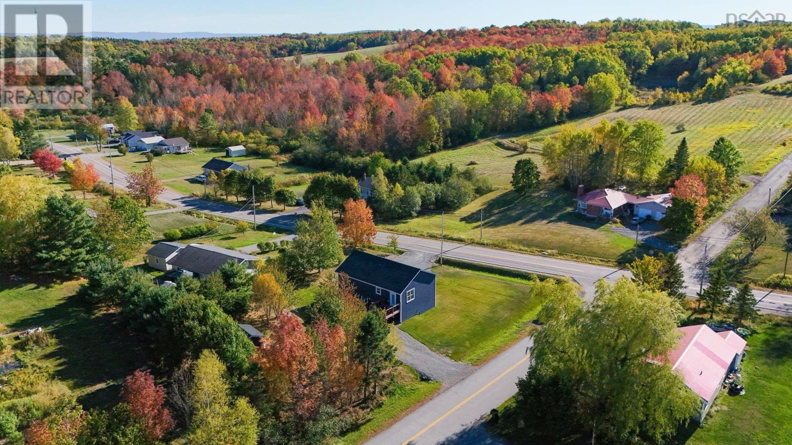 13691 Highway 1, Hants Border, Nova Scotia  B0P 1P0 - Photo 37 - 202525273