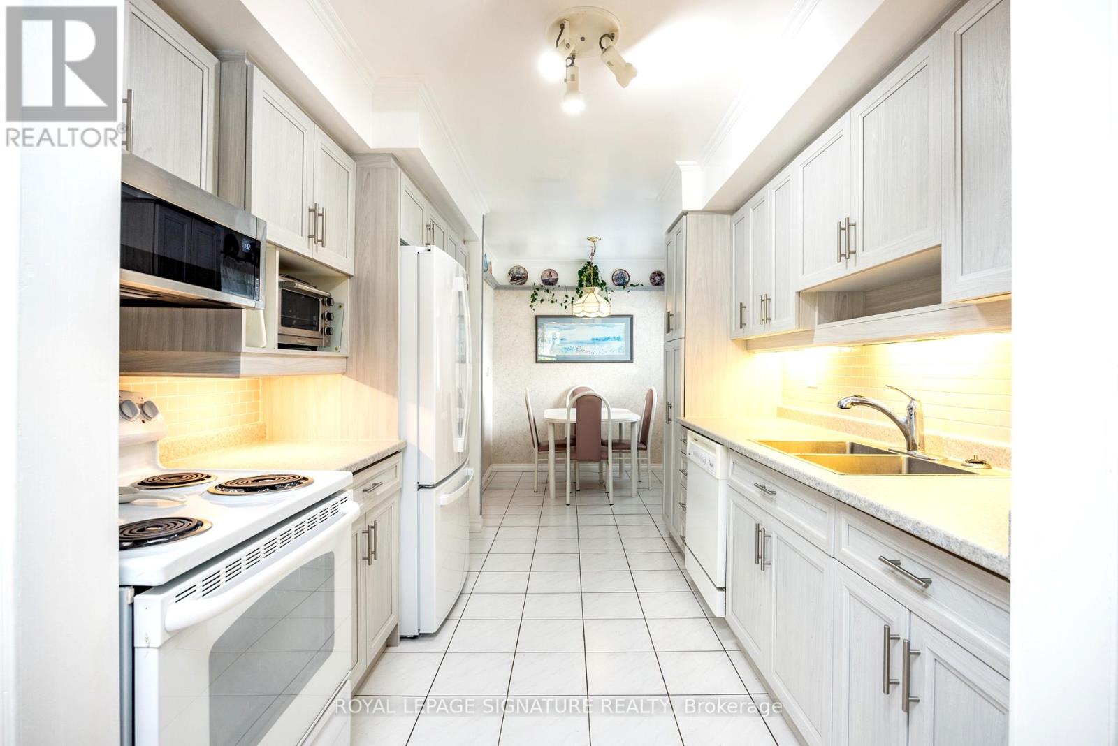 44 - 51 Broadfield Drive, Toronto, Ontario  M9C 5P2 - Photo 25 - W12448595
