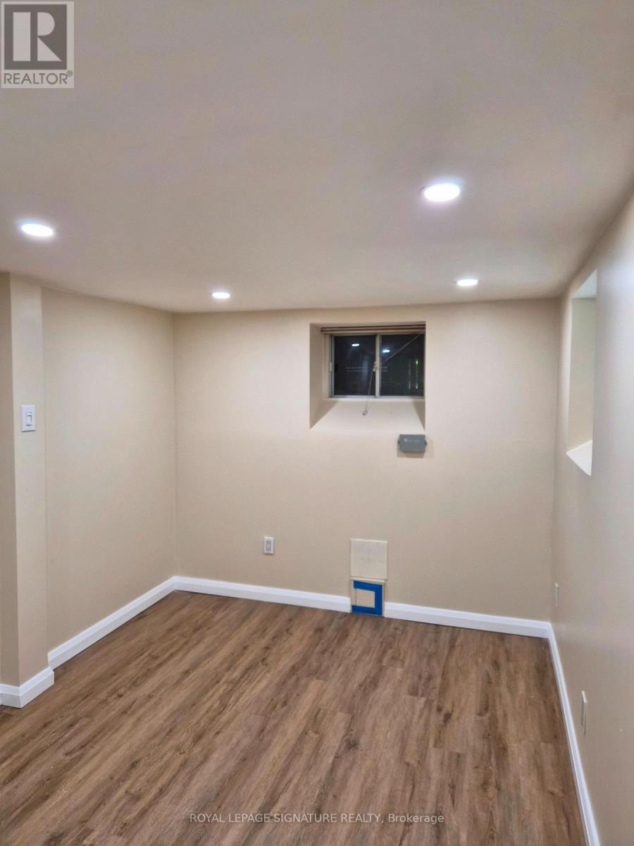 2 - 1 Maynard Avenue, Toronto, Ontario  M6K 2Z7 - Photo 17 - W12448597
