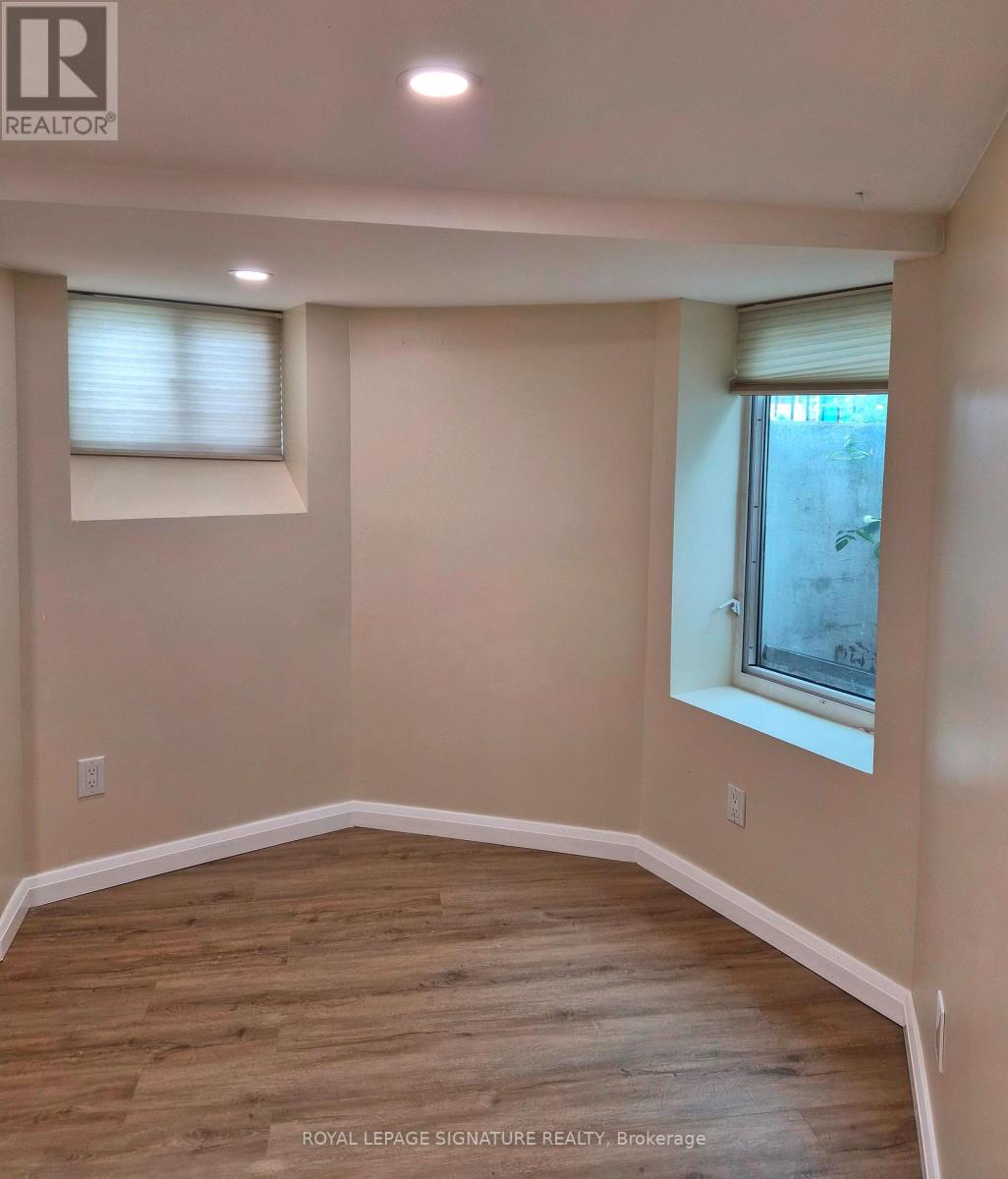 2 - 1 Maynard Avenue, Toronto, Ontario  M6K 2Z7 - Photo 22 - W12448597