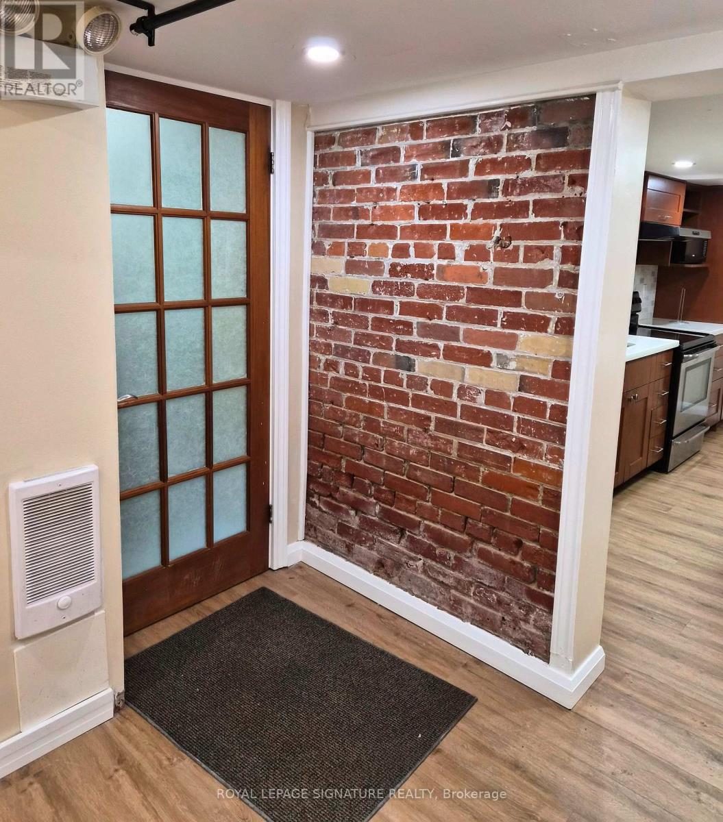 2 - 1 Maynard Avenue, Toronto, Ontario  M6K 2Z7 - Photo 4 - W12448597