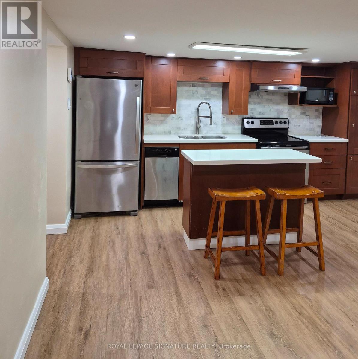 2 - 1 Maynard Avenue, Toronto, Ontario  M6K 2Z7 - Photo 5 - W12448597