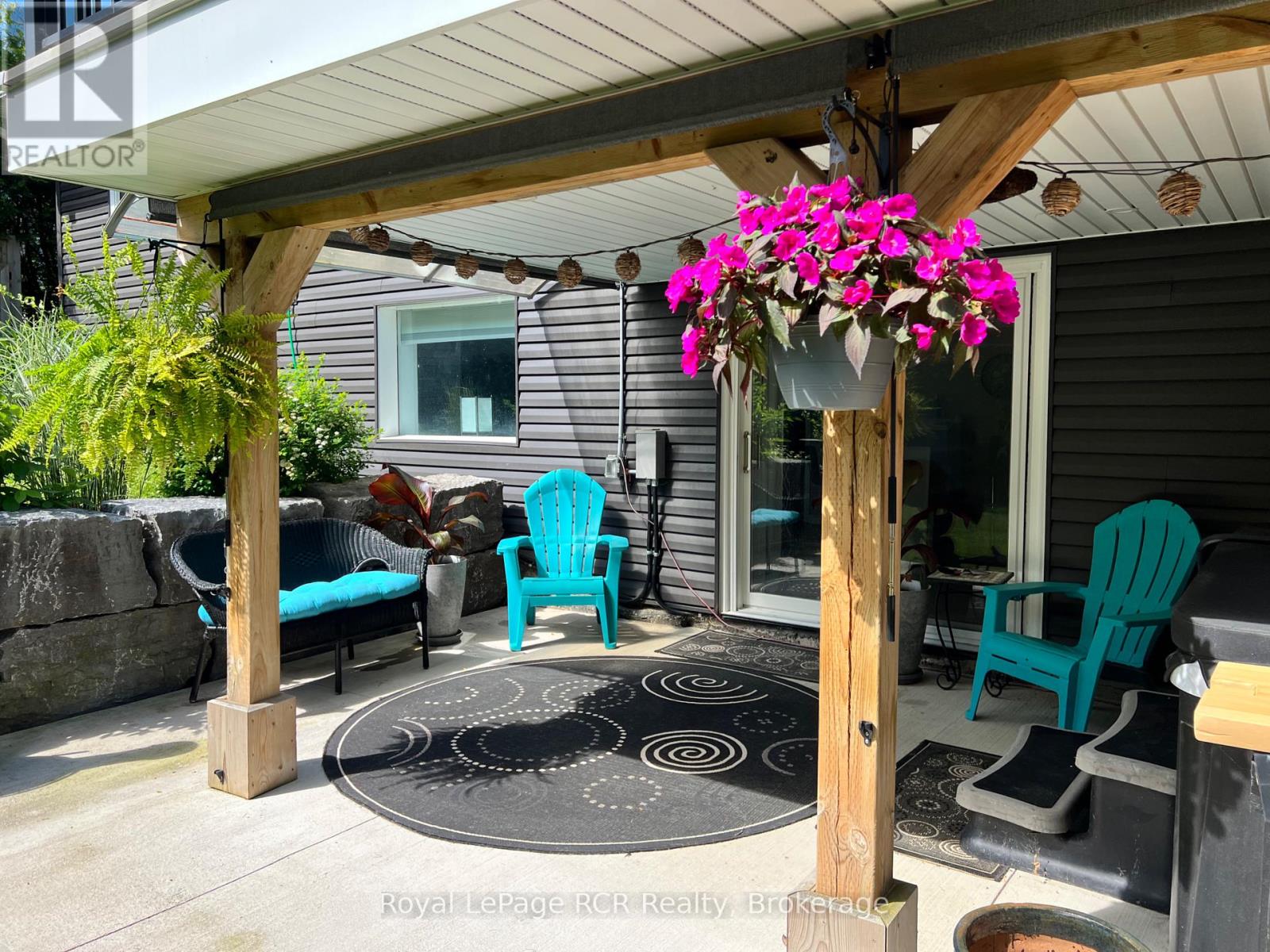 251 Pearson Street, Meaford, Ontario  N4L 1L6 - Photo 14 - X12448602