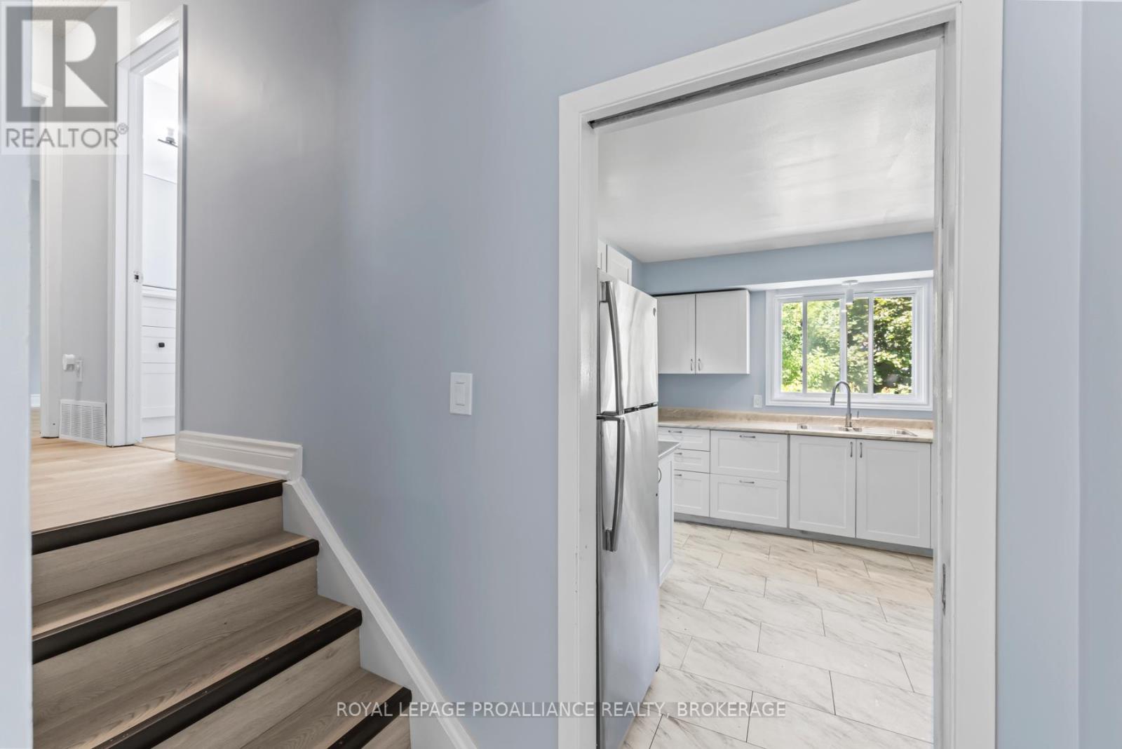 63 Old Oak Road, Kingston, Ontario  K7M 6X2 - Photo 21 - X12448609