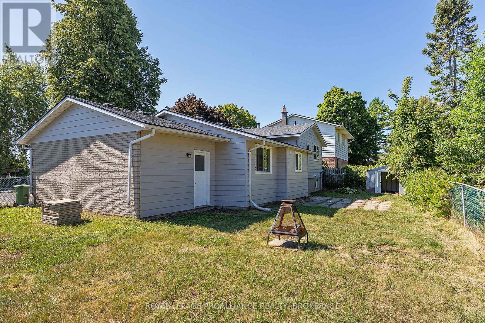 63 Old Oak Road, Kingston, Ontario  K7M 6X2 - Photo 9 - X12448609