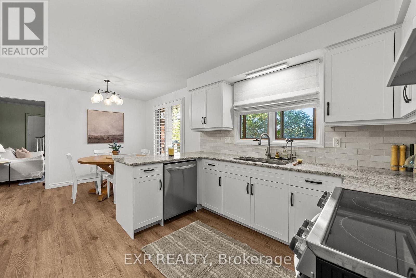 200 Harris Road, Middlesex Centre (Delaware Town), Ontario  N0L 1E0 - Photo 11 - X12448604