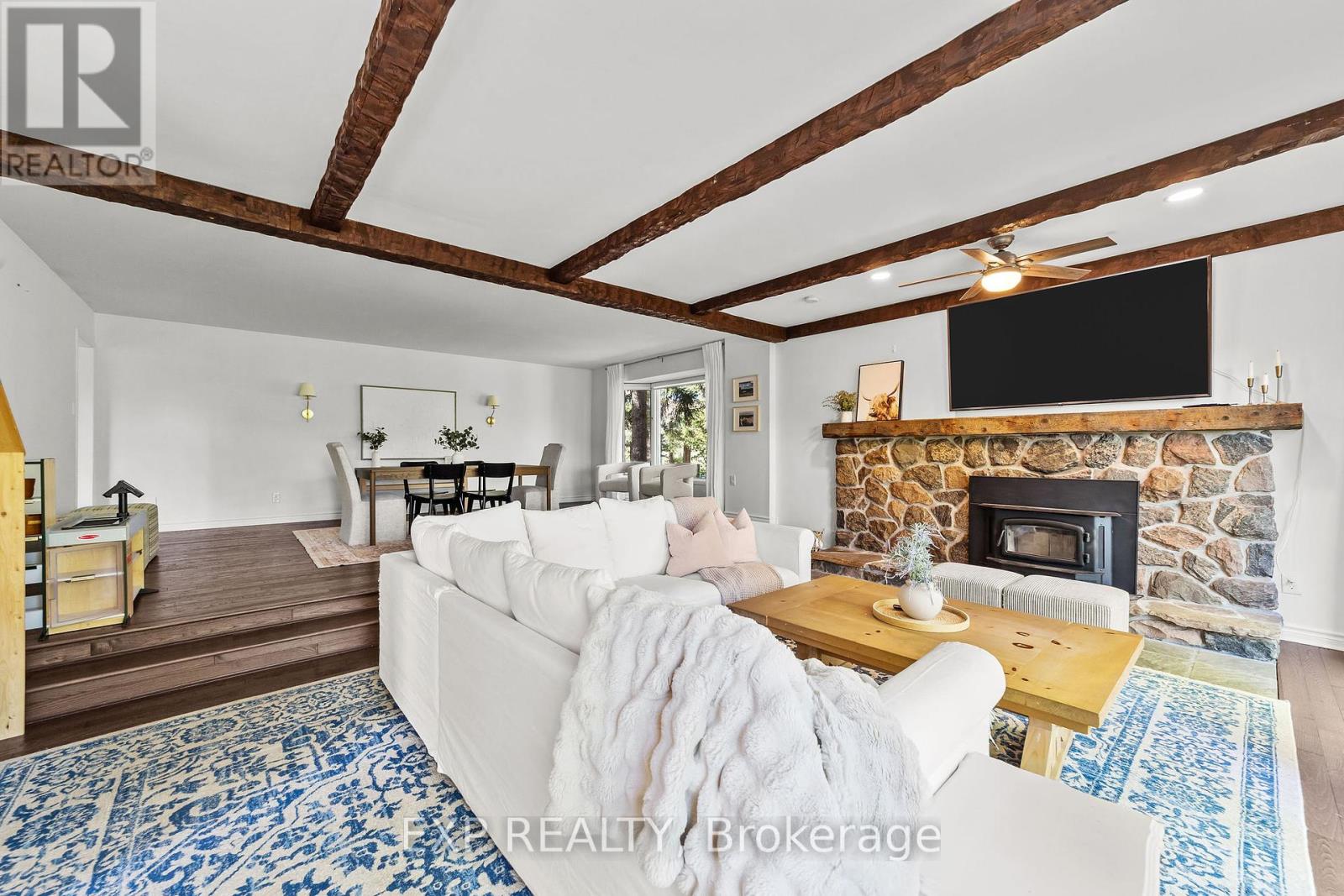 200 Harris Road, Middlesex Centre (Delaware Town), Ontario  N0L 1E0 - Photo 5 - X12448604