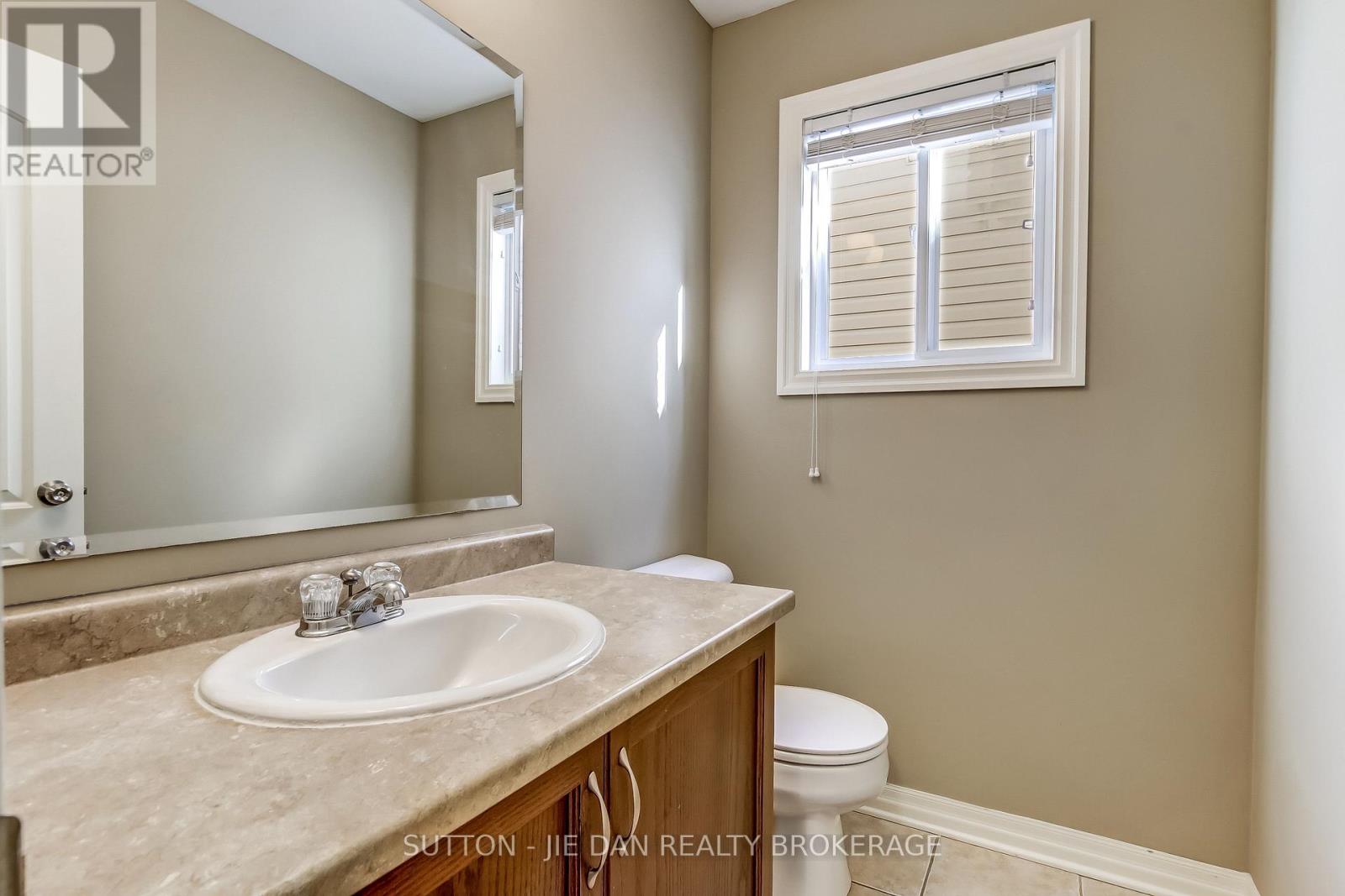 3196 Pomeroy Lane, London South, Ontario  N6P 1V7 - Photo 22 - X12448613