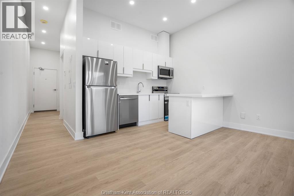 153 King Street West Unit# 5, Chatham, Ontario  N7M 1E4 - Photo 1 - 25025463