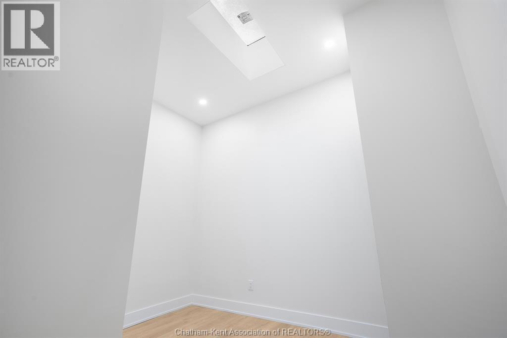 153 King Street West Unit# 5, Chatham, Ontario  N7M 1E4 - Photo 8 - 25025463