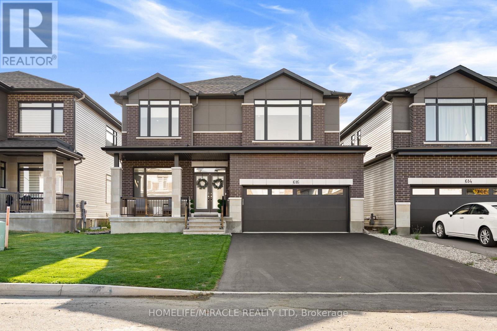 616 KENABEEK TERRACE E, Ottawa, Ontario