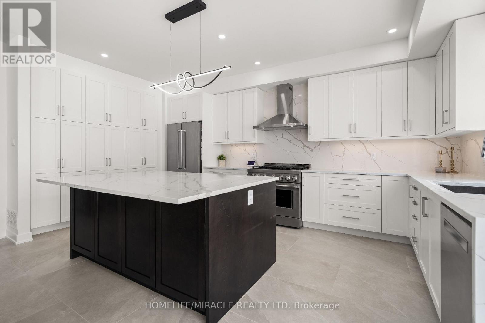 616 Kenabeek Terrace E, Ottawa, Ontario  K4M 0M2 - Photo 11 - X12448584