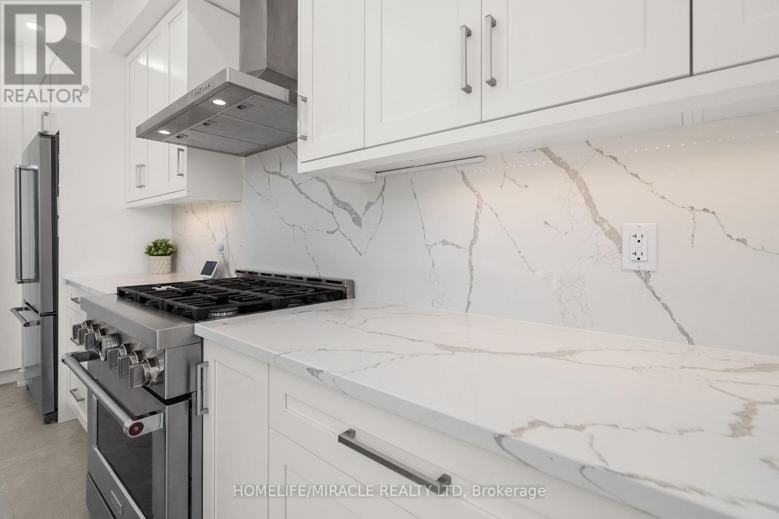 616 Kenabeek Terrace E, Ottawa, Ontario  K4M 0M2 - Photo 13 - X12448584