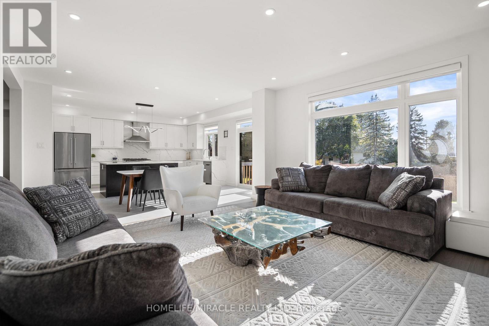 616 Kenabeek Terrace E, Ottawa, Ontario  K4M 0M2 - Photo 9 - X12448584
