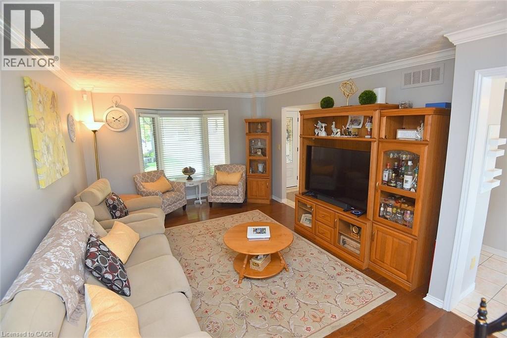 11 Jacqueline Boulevard, Hamilton, Ontario  L9B 2R1 - Photo 10 - 40777011