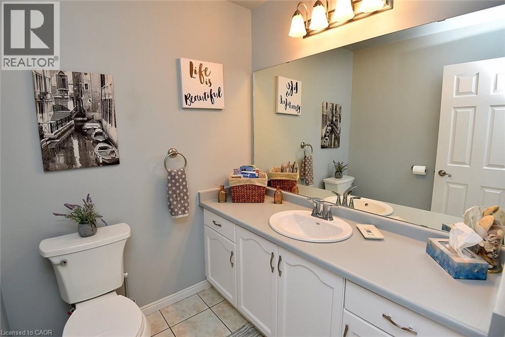 11 Jacqueline Boulevard, Hamilton, Ontario  L9B 2R1 - Photo 21 - 40777011