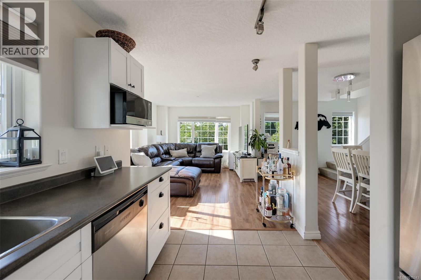 202 2644 Deville Rd, Langford, British Columbia  V9B 3W8 - Photo 15 - 1015343