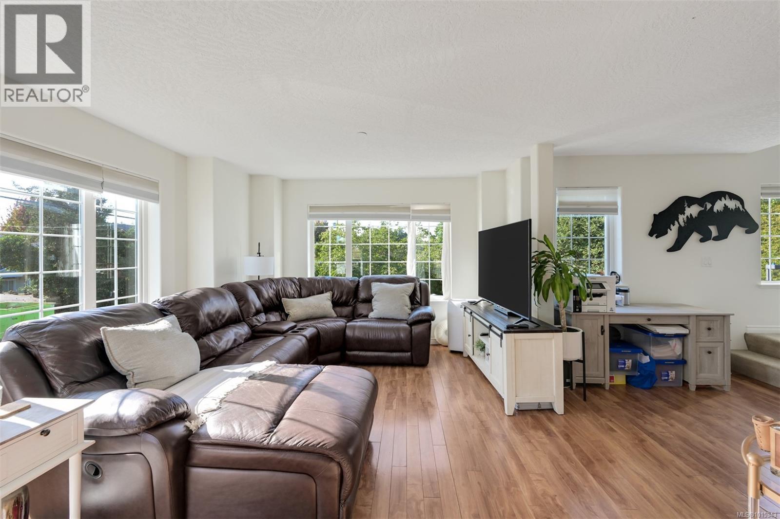 202 2644 Deville Rd, Langford, British Columbia  V9B 3W8 - Photo 5 - 1015343
