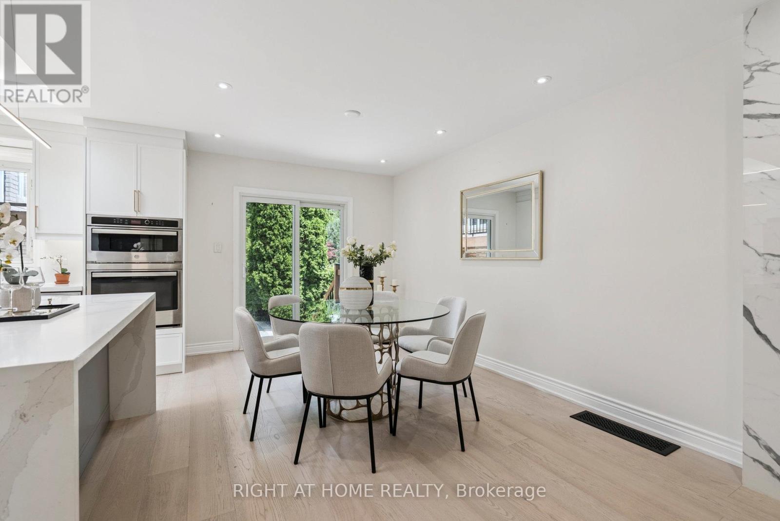 120 Santa Barbara Road, Toronto, Ontario  M2N 2C5 - Photo 12 - C12448606