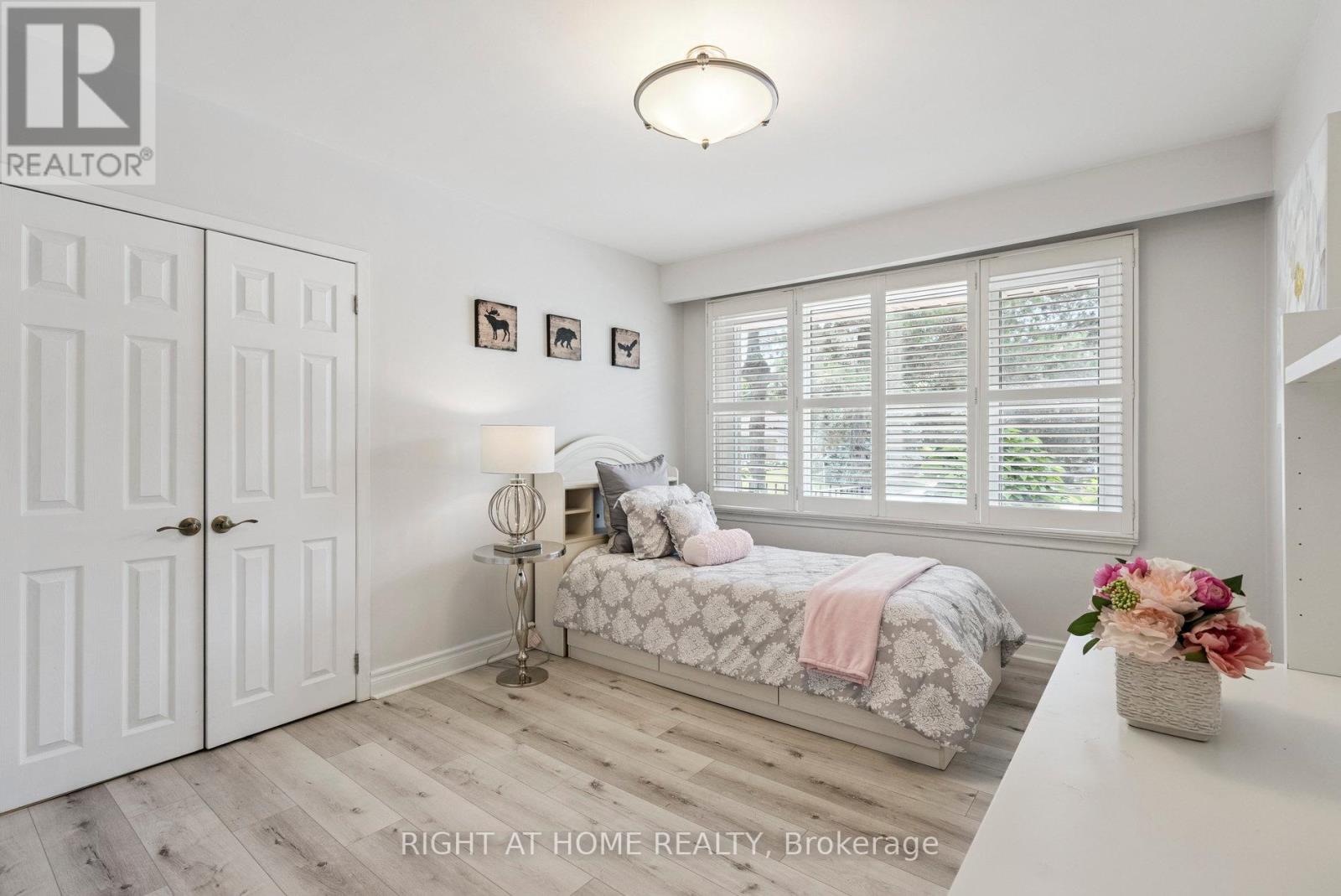 120 Santa Barbara Road, Toronto, Ontario  M2N 2C5 - Photo 32 - C12448606