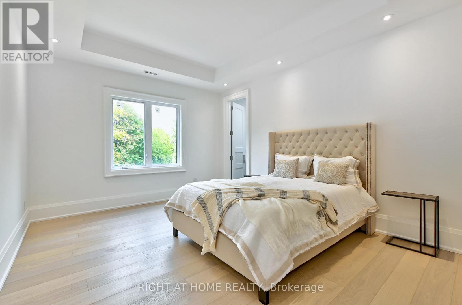 27 Hurlingham Crescent, Toronto, Ontario  M3B 2P9 - Photo 33 - C12430177