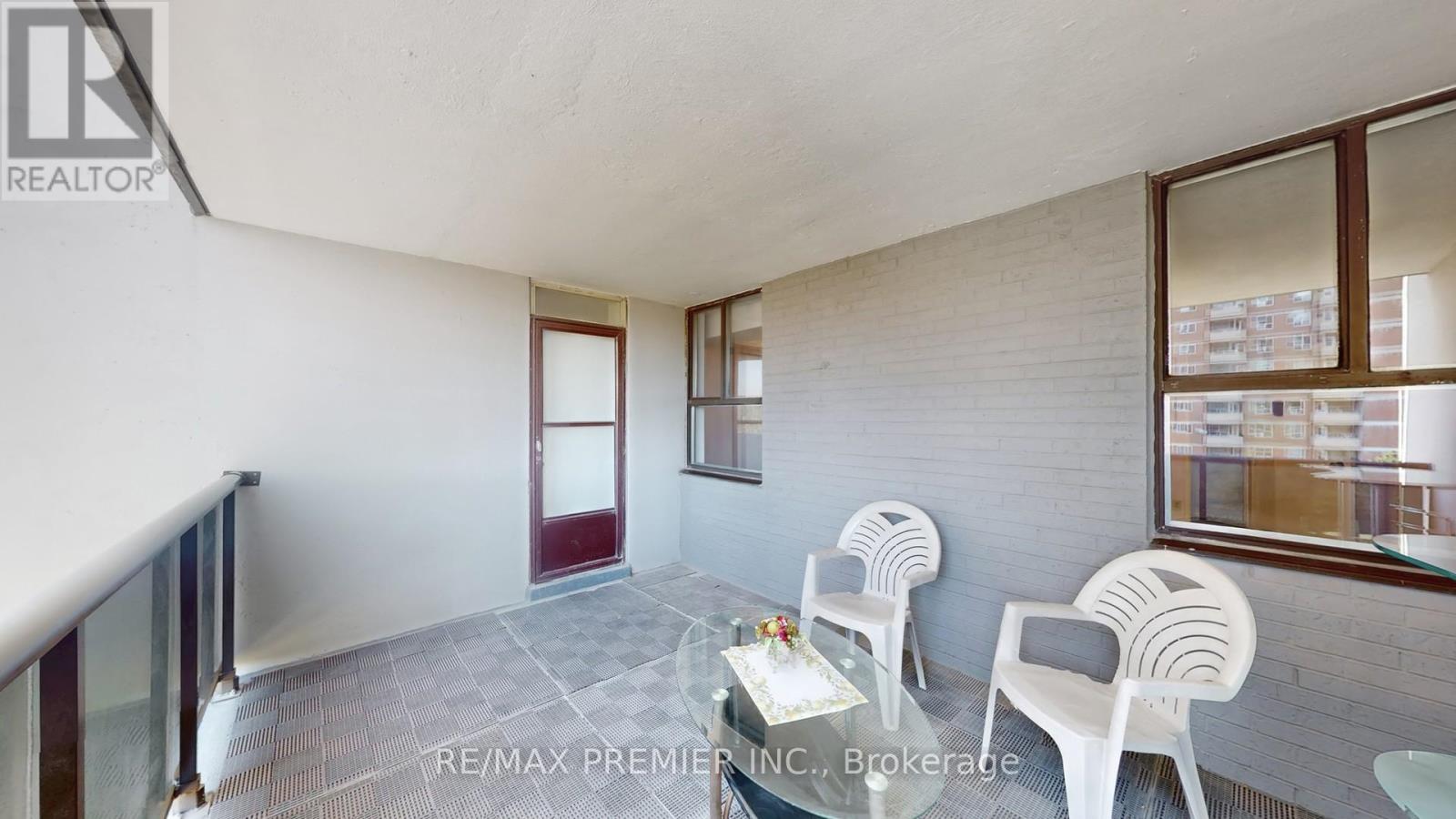 501 - 10 Tobermory Drive, Toronto, Ontario  M3N 2Y5 - Photo 23 - W12447318
