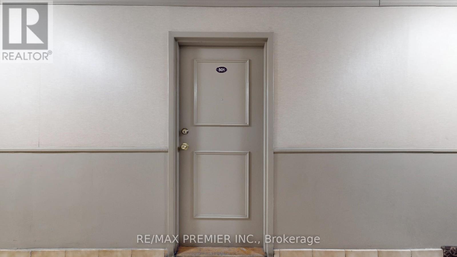 501 - 10 Tobermory Drive, Toronto, Ontario  M3N 2Y5 - Photo 27 - W12447318