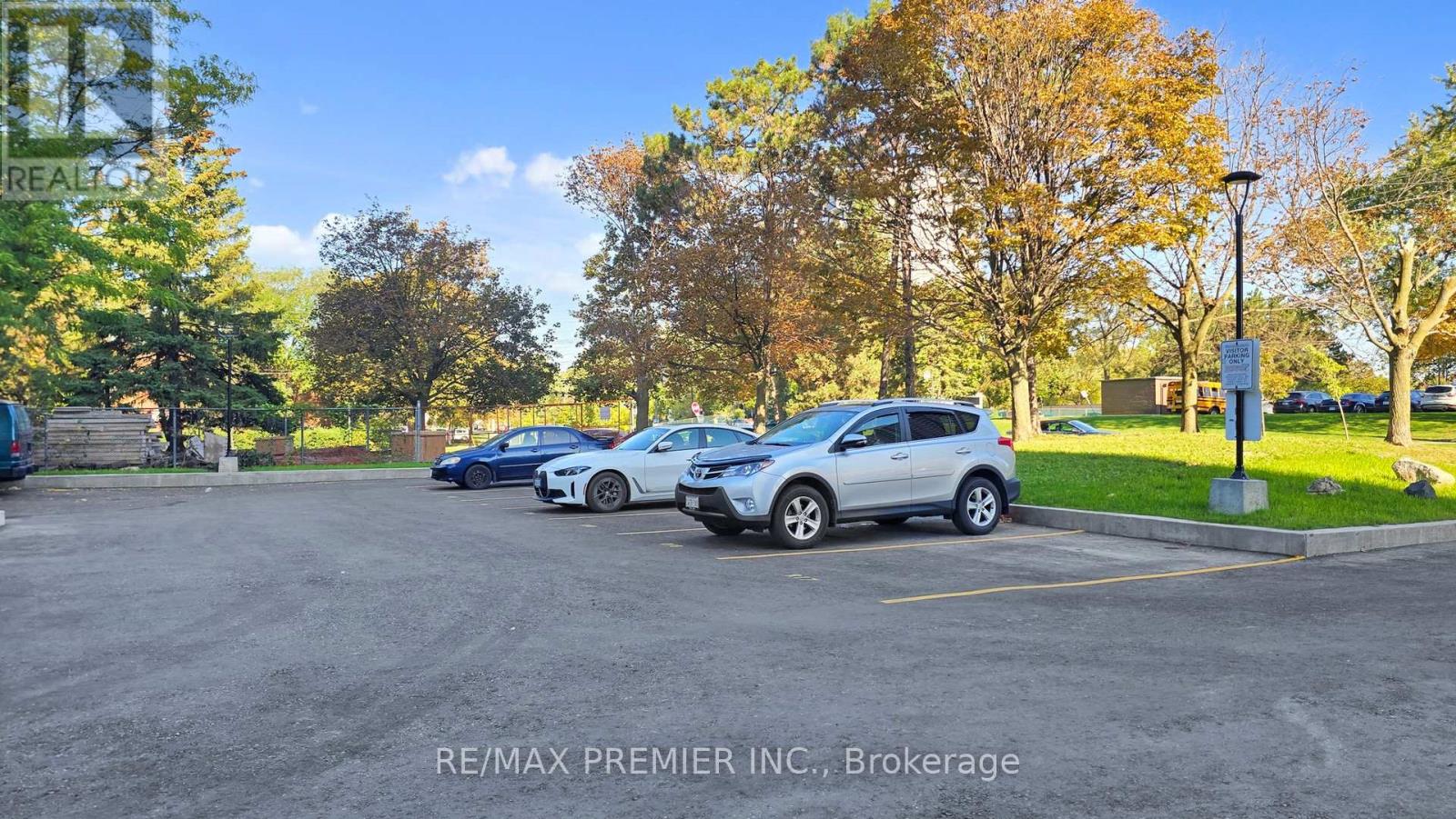 501 - 10 Tobermory Drive, Toronto, Ontario  M3N 2Y5 - Photo 25 - W12447318