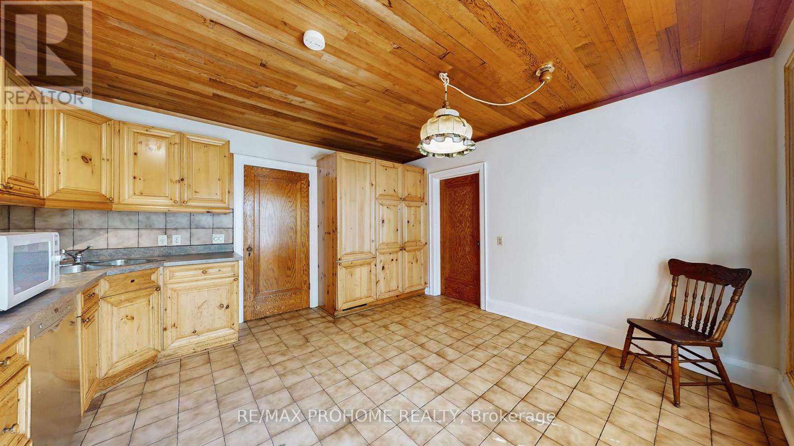 17 Eckardt Avenue, Markham, Ontario  L3R 1P1 - Photo 11 - N12448612