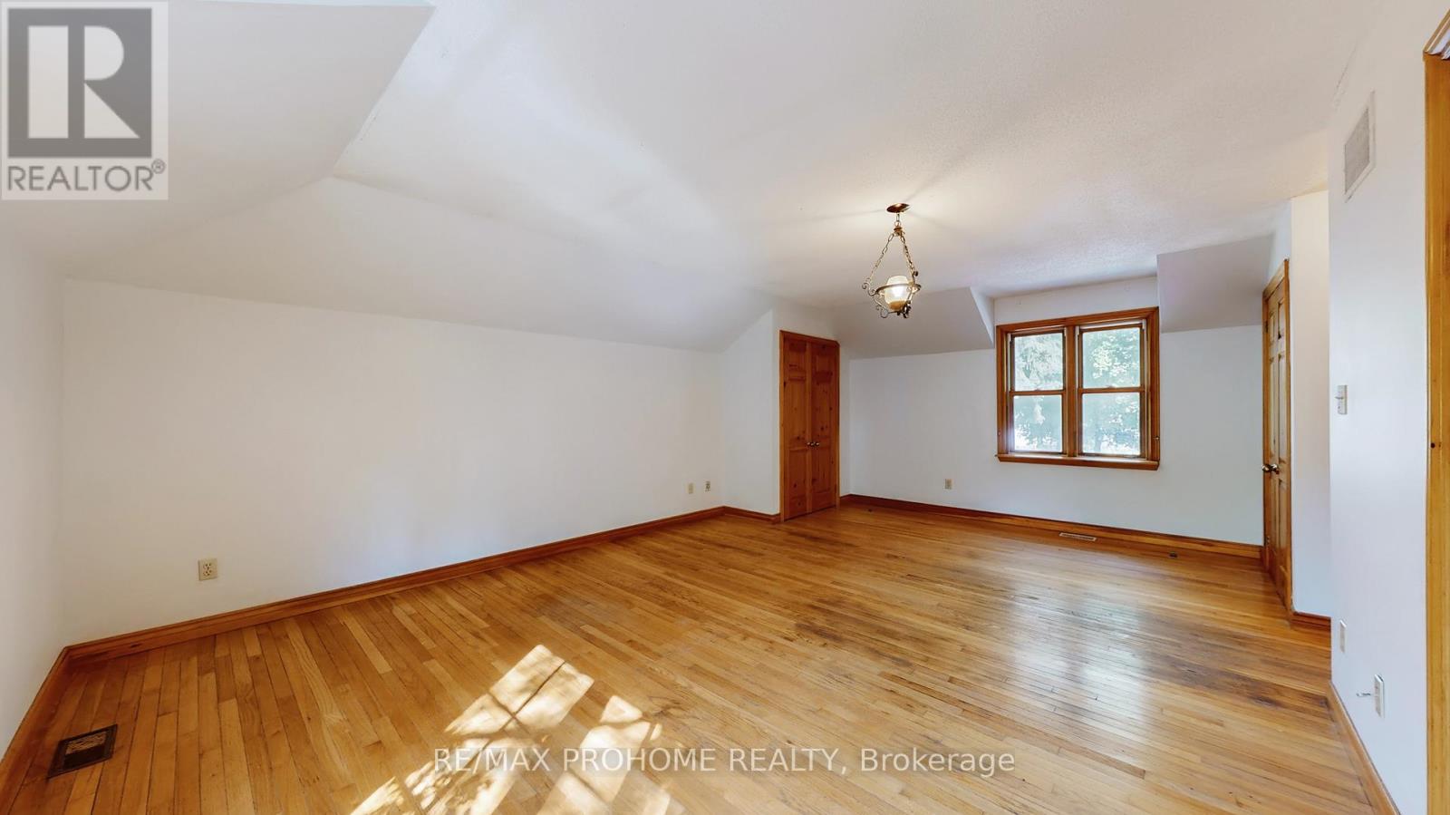 17 Eckardt Avenue, Markham, Ontario  L3R 1P1 - Photo 14 - N12448612