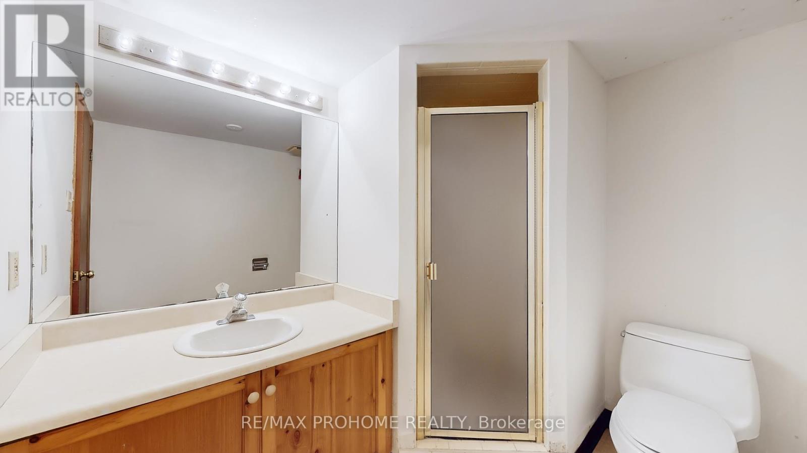 17 Eckardt Avenue, Markham, Ontario  L3R 1P1 - Photo 25 - N12448612