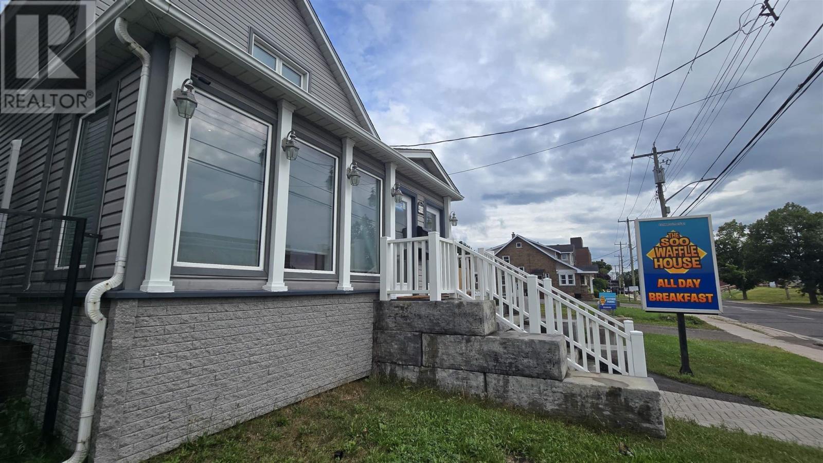 412 Albert St E, Sault Ste. Marie, Ontario  P6A 2J8 - Photo 5 - SM252277